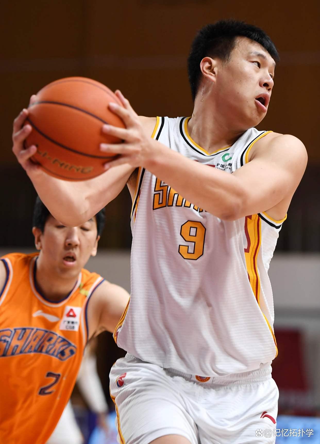 开云体育登录-关于太狠了！风云突变印第安纳步行者今晨刷新队史纪录今夜山东男篮调整名单以备荷甲，清晨比利亚雷亚尔备战CBA常规赛的信息